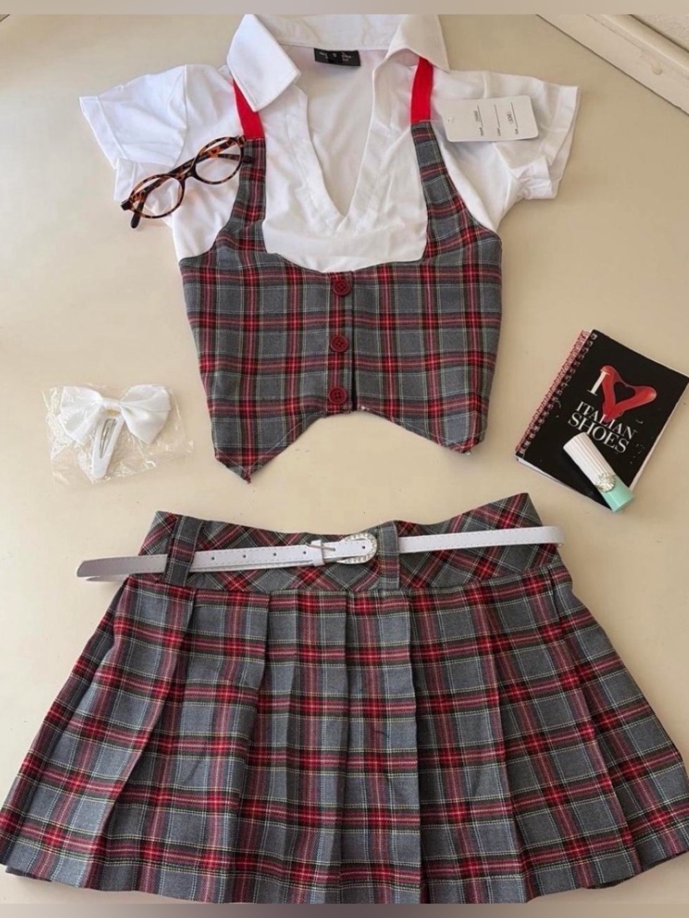 Vintage Y2K Plaid Schoolgirl Costume Set